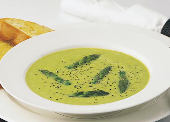 Creamy Asparagus and Potato Soup